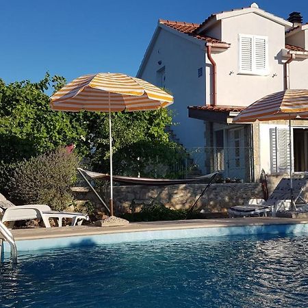 Apartman Vojaline Милна Екстериор снимка