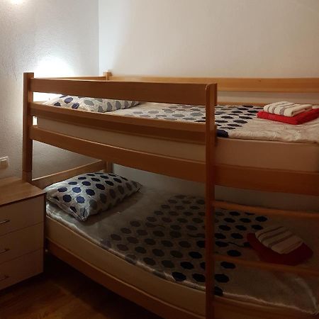 Apartman Vojaline Милна Екстериор снимка