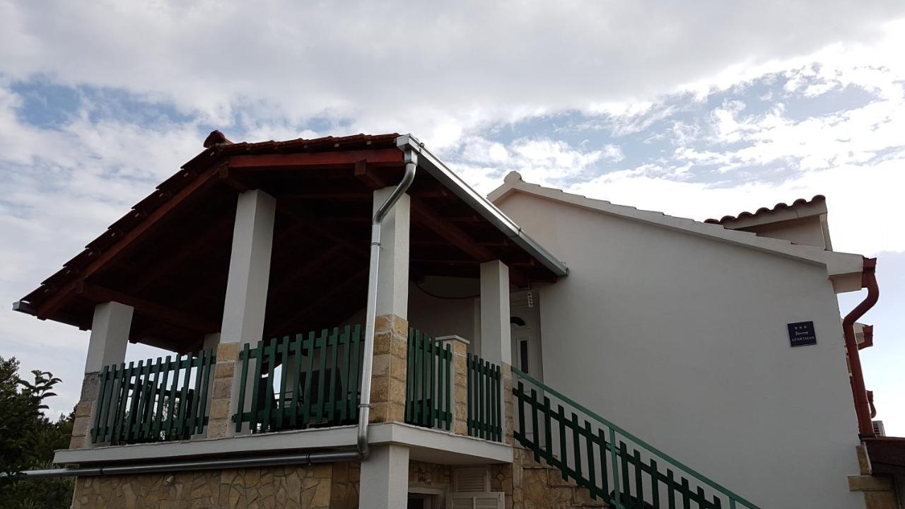 Apartman Vojaline Милна Екстериор снимка