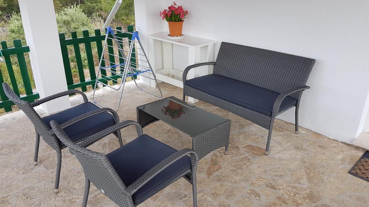 Apartman Vojaline Милна Екстериор снимка